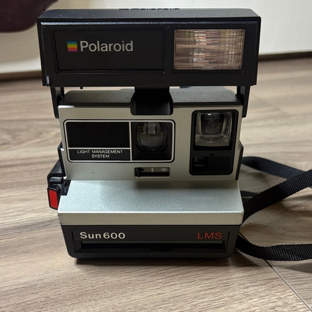 Polaroid Sun 600 LMS Instant Camera - Black and Gray